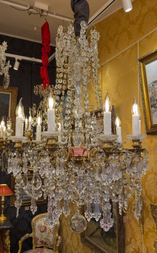 A Baccarat Bronze and Cut-Crystal Chandelier circa 1870-188 - Lighting Style Napoléon III