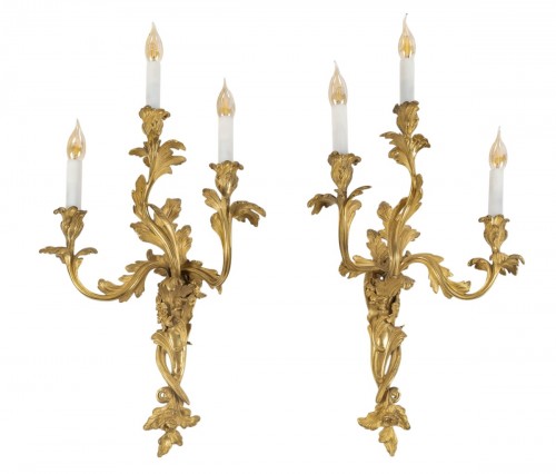 Paire de grandes appliques en bronze doré vers 1850 d’après Juste-Aurèle Meissonnier une 