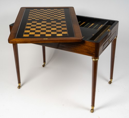 Mobilier Table à Jeux - Table à jeux formant bureau en acajou et marqueterie de la fin du XVIIIe siècle