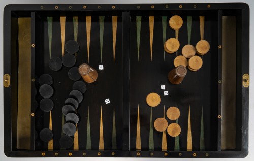 Directoire - Table à jeux formant bureau en acajou et marqueterie de la fin du XVIIIe siècle