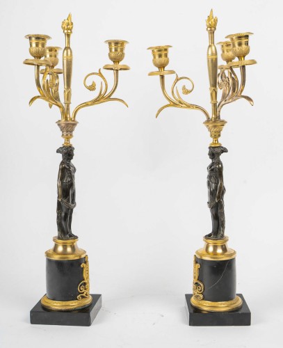 Paire de candélabres néoclassiques en bronze doré et patiné, époque Empire - MLD Antiquités