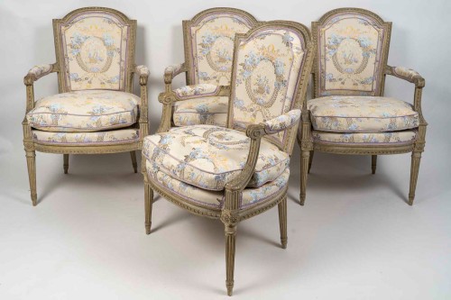 Suite de quatre fauteuils cabriolet, époque Louis XVI, estampillés Sulpice Brizard - Sièges Style Louis XVI
