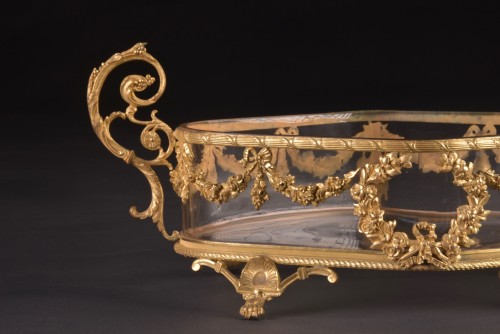 Objet de décoration  - Jardinière en cristal taillé en bronze doré