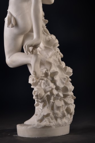 Late 19th century italian Alabaster nude women sculpture   - 