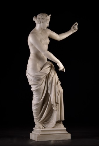Venus of Capua, 101 cm, 19th century Italy - Sculpture Style 