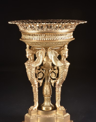 Grand centre de table en bronze doré fin XIXe siècle - Mora Antiques