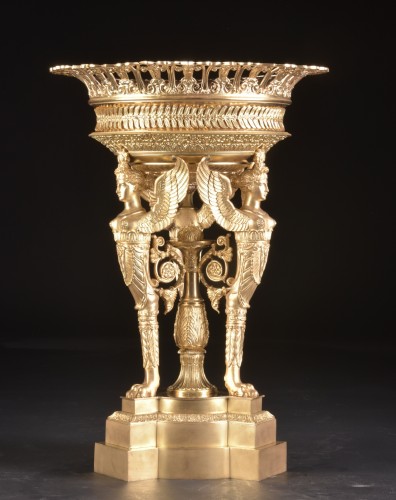 Napoléon III - Grand centre de table en bronze doré fin XIXe siècle