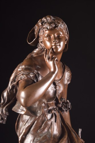 Auguste Moreau (1834-1917) - Jeune femme assise, sur socle tournant - Sculpture Style 