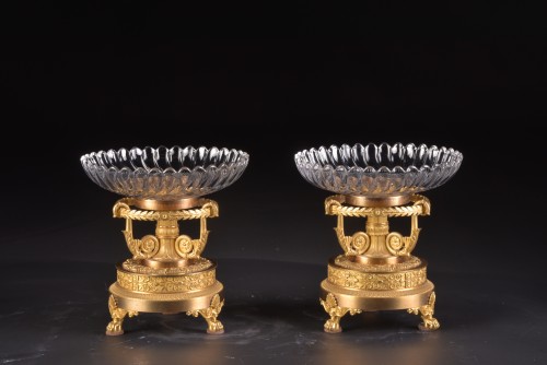 Objet de décoration Cassolettes, coupe et vase - Centres de table en bronze et cristal, France époque Empire