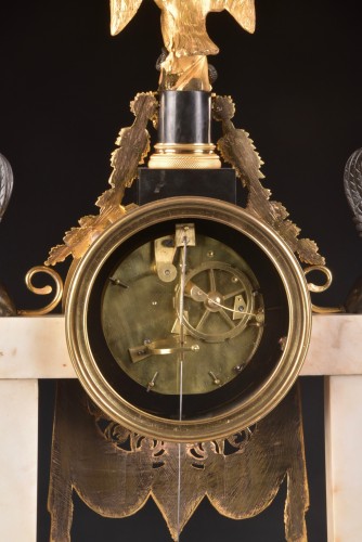 Horlogerie Pendule - Pendule portique aux Cariatides et Sphinx