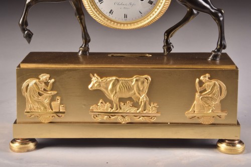 19th century - French Empire Mantel Clock, &#039;la laitiere&#039;, Ca. 1820