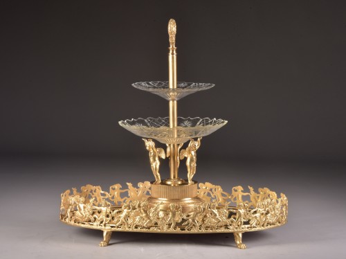 Empire - An Early Empire Table Centerpiece, In Gilt Bronze Decorated With Three Putt