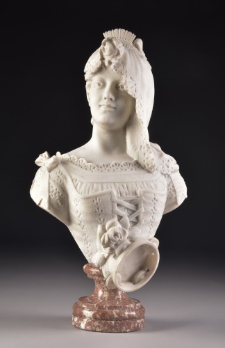 Adolfo Cipriani 1880-1930) - Buste d'une servante en marbre - Sculpture Style Art nouveau