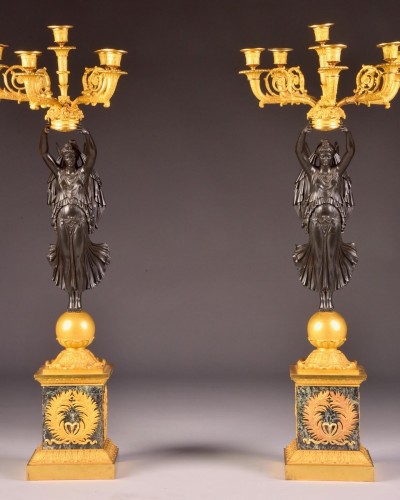 Grande paire de candélabres à six lumières attribué à Thomire (1751-1843) - Mora Antiques