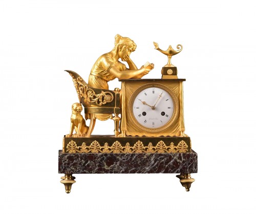 La Lectura, a French Empire mantel clock in gilt bronze, ca, 1800