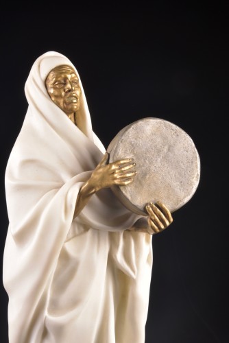 Louis HOTTOT (1829-1905), Femme arabe au tambourin - Sculpture Style 