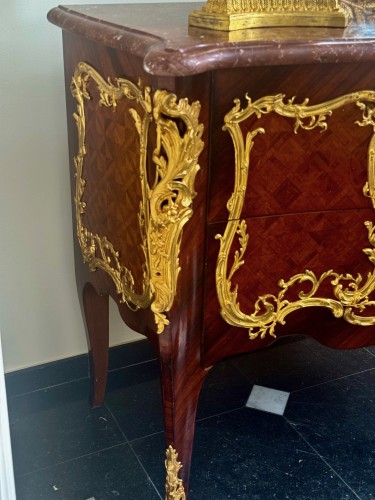 Commode fin XIXe siècle de style Louis XV - Napoléon III