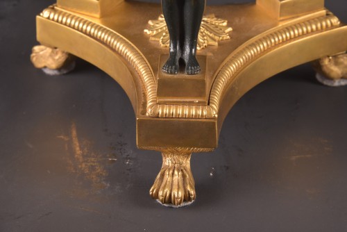 Paire de cassolettes aux figures égyptiennes – France,XIXe siècle - Restauration - Charles X