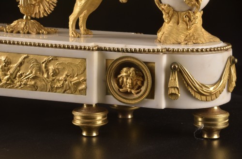 Antiquités - Louis XVI Mantel Clock Featuring Ceres – Paris, ca. 1780