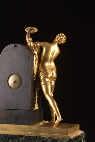 Antiquités - The Forgetting of Time, mantel clock late 19th century