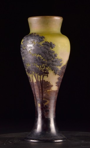 Art Nouveau vase by the renowned glass artist Emile Gallé (1846-1904) - Glass & Crystal Style Art nouveau