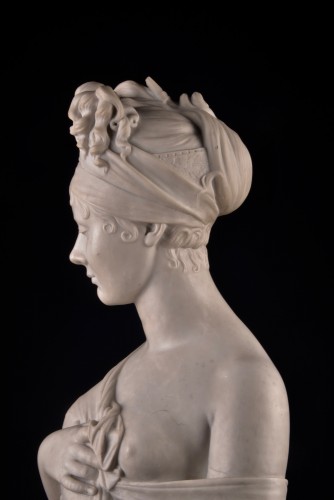 Madame Récamier – Buste en marbre XIXe siècle - Mora Antiques
