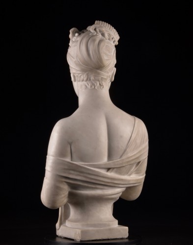 Madame Récamier – Buste en marbre XIXe siècle - Restauration - Charles X