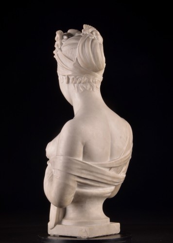 Restauration - Charles X - Madame Récamier – Buste en marbre XIXe siècle