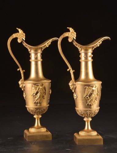 Pair Of Empire Gilt Bronze Pouring Vases - Empire