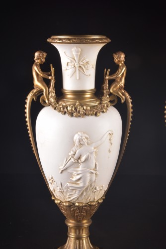 19th century - Pair Of Napoleon III Vases In Biscuit And Gilt Bronze