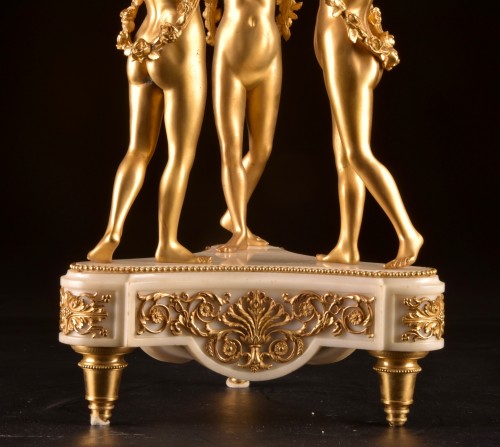 Napoléon III - Large “three Graces” Clock With Rotating Circles circa 1860