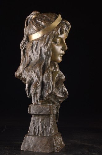 Antiquités - Emmanuel Villanis (1858–1914) — Carmela 