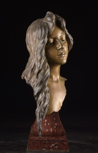 XIXe siècle - Emmanuel Villanis (1858–1914) — Buste féminin