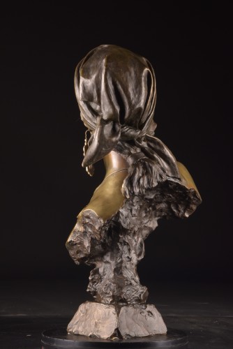 Sculpture Sculpture en Bronze - Emmanuel Villanis (1858–1914) — Fille de Bohème