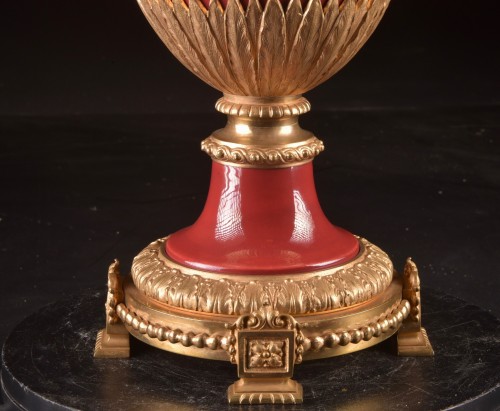 Napoléon III - A French Napoleon III Ormolu-mounted Oxblood Glass Vase
