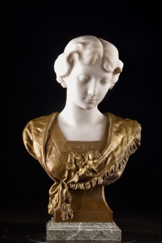 Bust Of A Young Woman In Carrara Marble And Bronze, Signed Nasi - Sculpture Style Art nouveau