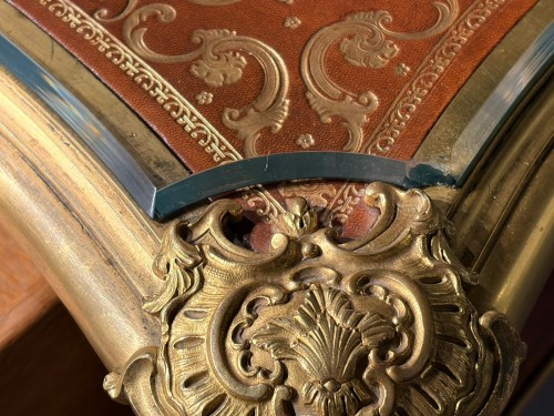 Durand &amp; Fils -  Louis XV style veneered wood and gilt bronze desk - Napoléon III