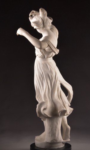 Sculpture  - Sculpture en marbre, jeune fille dansante