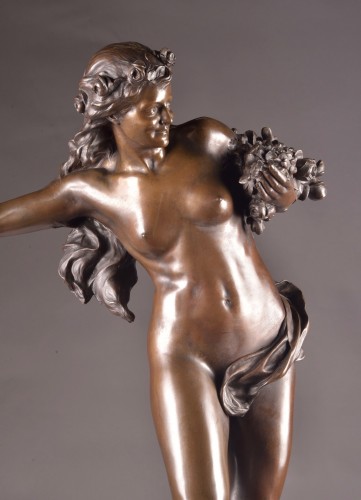 XIXe siècle - Paul Romain Chevré (1867–1914) — jeune femme aux fleurs