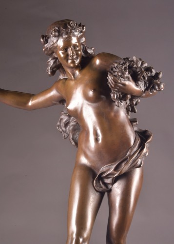 Paul Romain Chevré (1867–1914) — jeune femme aux fleurs - Art nouveau