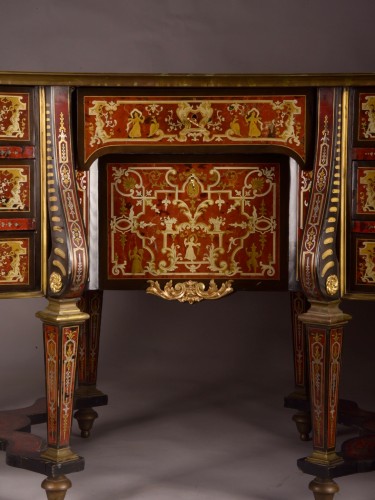 Art nouveau - Mazarin Desk circa 1860–1880 with Tortoiseshell and Brass Boulle Marquetry