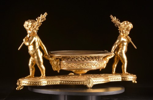 Napoléon III - Large Gilt Bronze Centerpiece With Putti. Attr. Christofle &amp; Cie