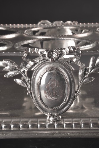 Christofle - Silver-Plated-Bottle Decanter Stand with Putti, France Late 19th century - 