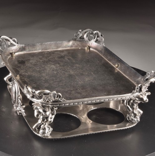 Christofle - Silver-Plated-Bottle Decanter Stand with Putti, France Late 19th century - Napoléon III