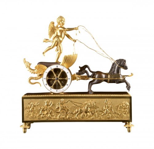 Pendule de char d’époque Empire en bronze doré et patiné, signée Courvoisier à Paris,