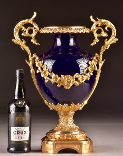 Antiquités - Napoleon III Cobalt Blue Porcelain Vase with Gilt-Bronze Mounts – 19th 