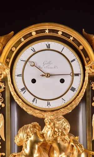 “Le Réconciliation”, A large romantic Empire ormolu clock - 