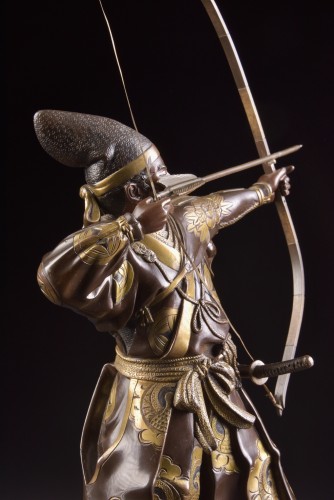 Fine quality large Meiji period Japanse bronze Samurai with Katana, - Sculpture Style 