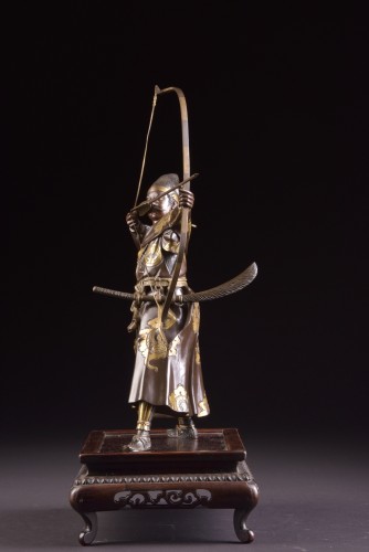 Fine quality large Meiji period Japanse bronze Samurai with Katana, - 