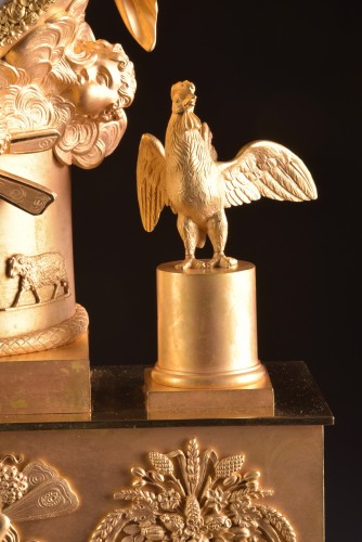 XIXe siècle - Grande pendule Empire en bronze doré, Le Roy Horlogier du Roi à Paris